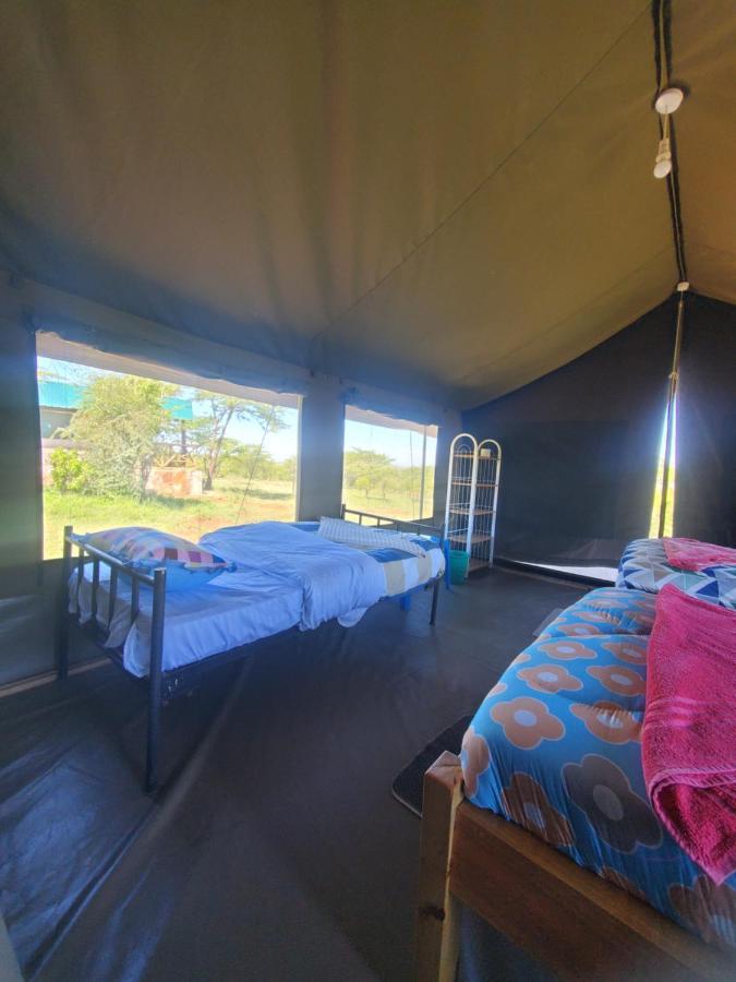 Semadep Safari Camp Bed & Breakfast Sekenani ภายนอก รูปภาพ